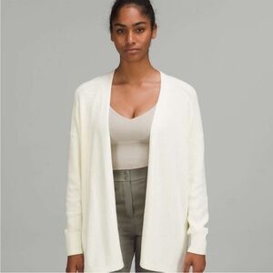Lululemon Side Slit Sweater Wrap Cream Size 6